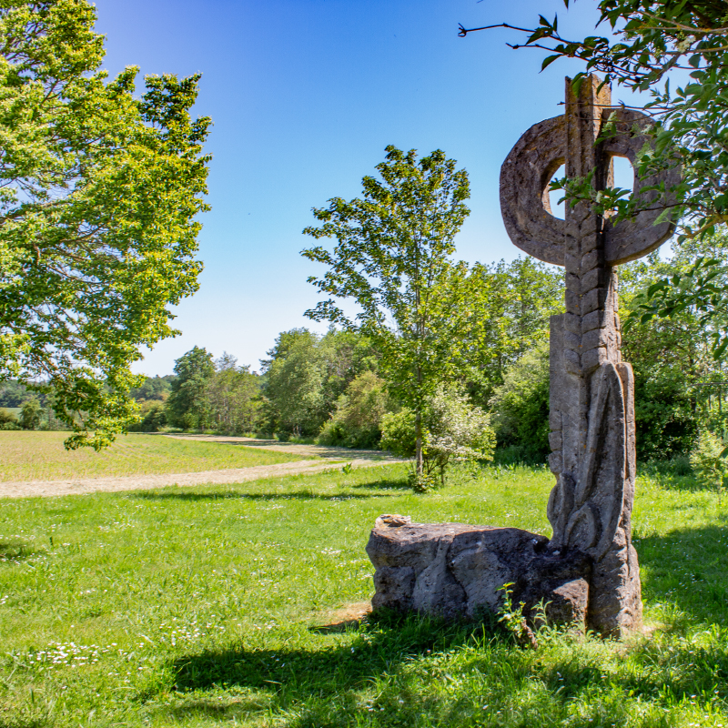 Symbolstein auf dem Glaubensweg Ohrenbach