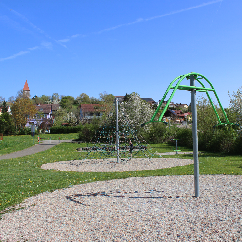 Sport- und Freizeitgelände Erlbacher Straße in Neusitz