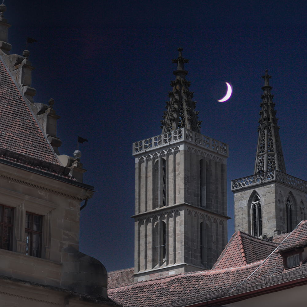 Rothenburger St. Jakobs Kirche bei Nacht