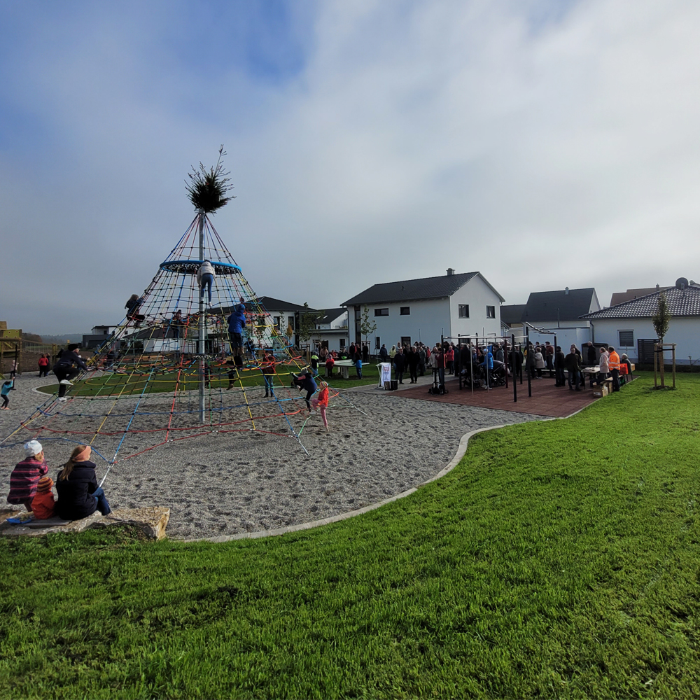 Einweihung Mehrgenerationenspielplatz Schillingsfürst