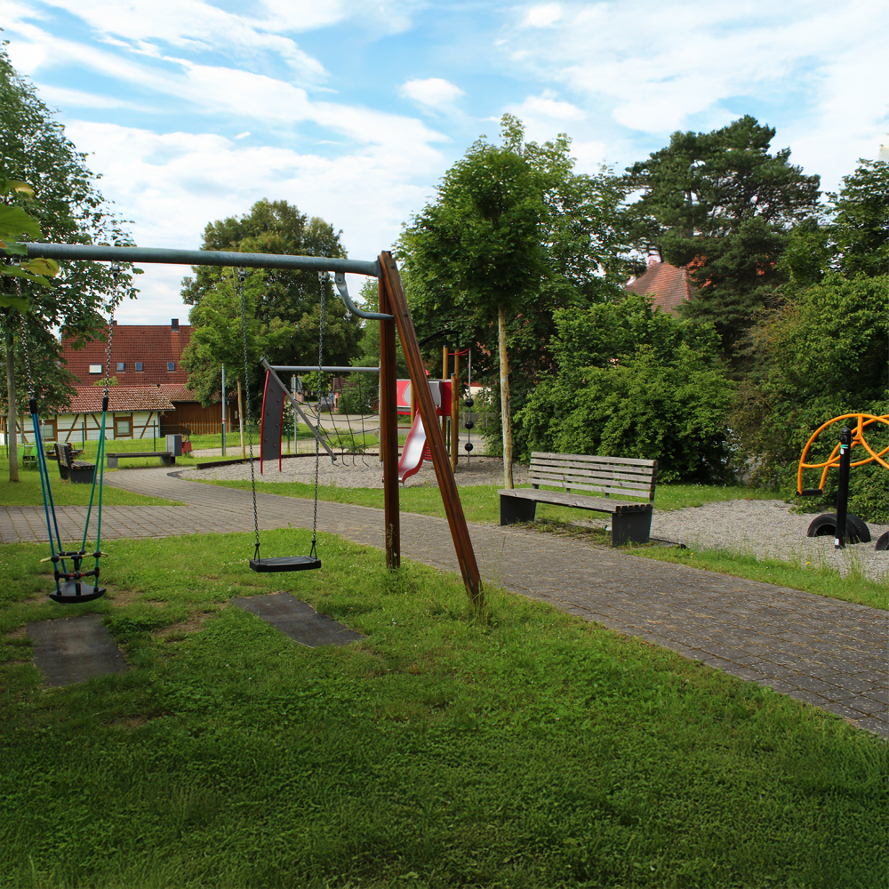 Übersicht über den Spielplatz in Mosbach bei Feuchtwangen