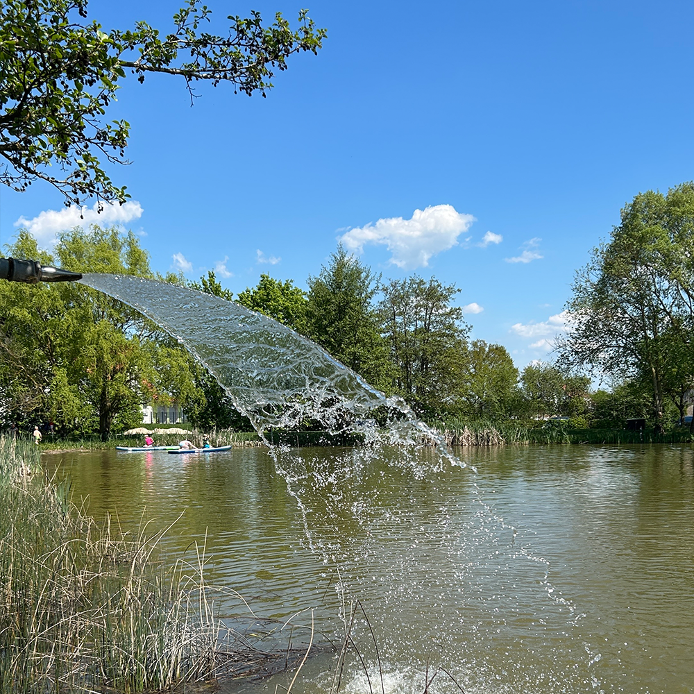 Wasserspiel am Lauterbacher Weiher