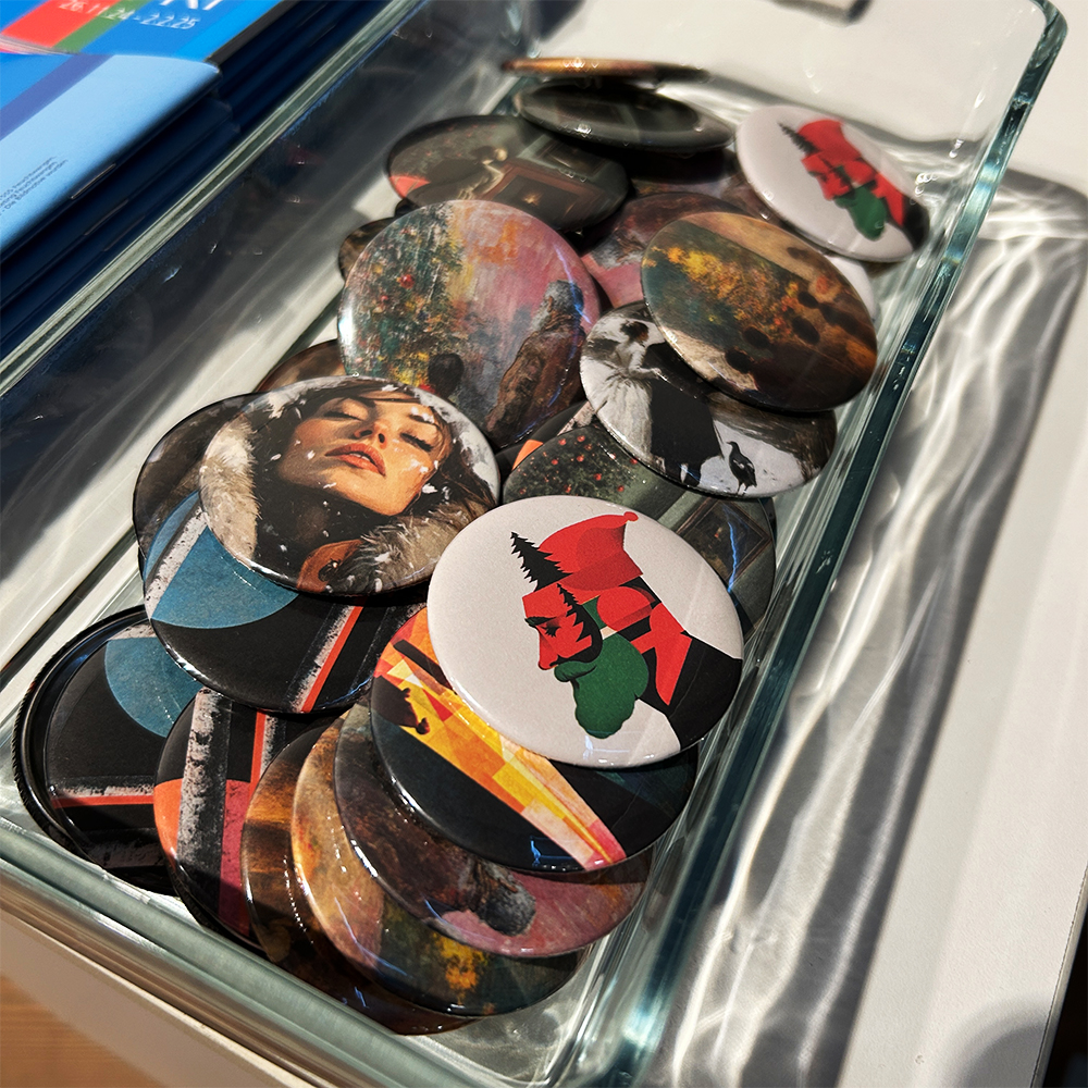 Buttons in der Sonderausstellung 